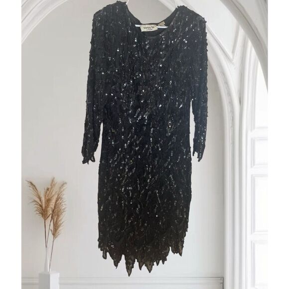 Vntg. Swee Lo black silk sequins dress - Picture 6 of 7
